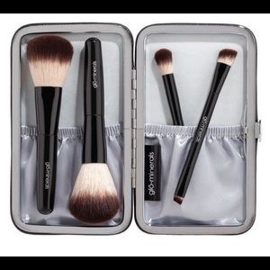 glo-minerals petite brush set